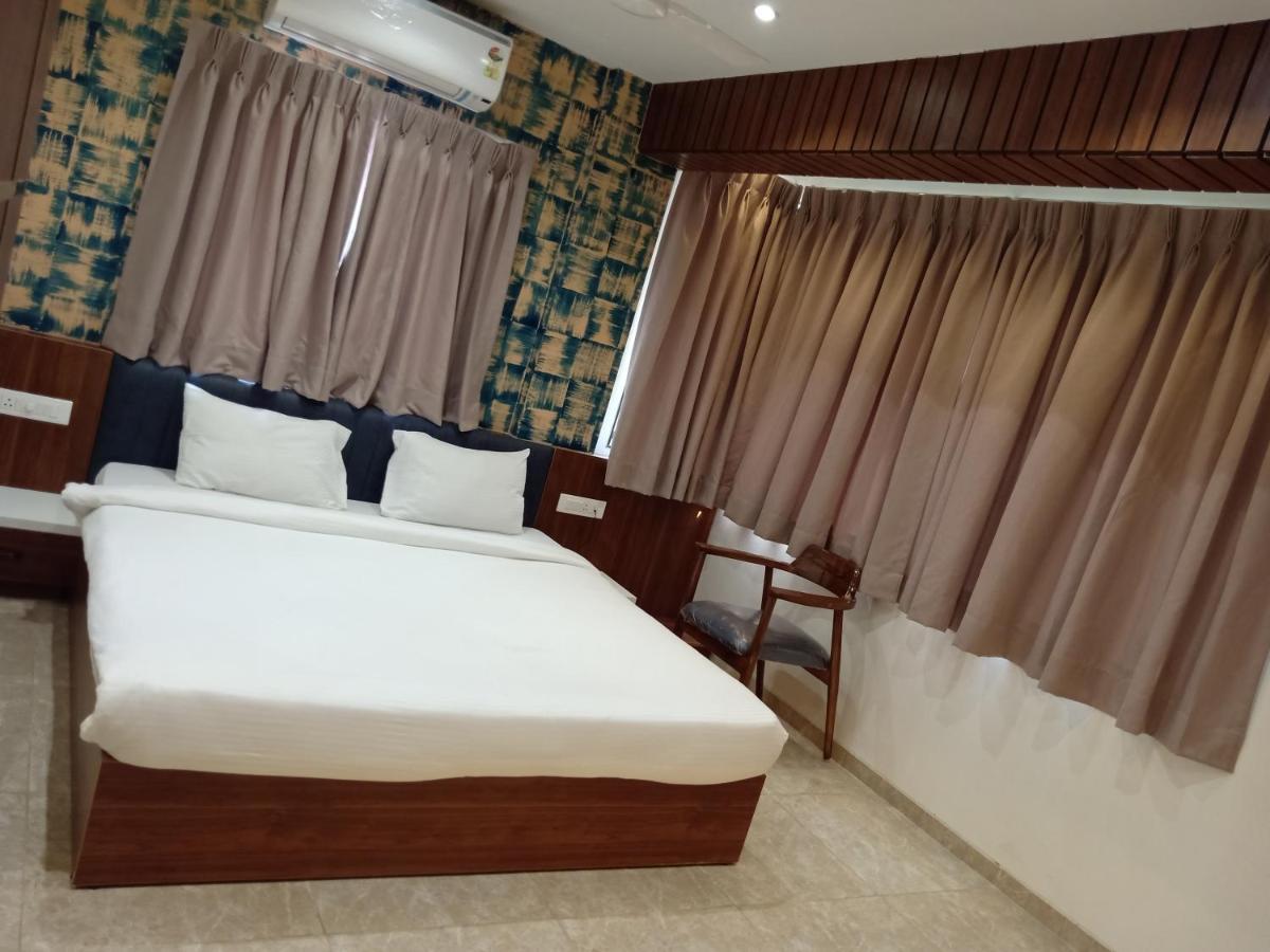 Hotel Suvarnam Residency Ahmednagar Exteriér fotografie
