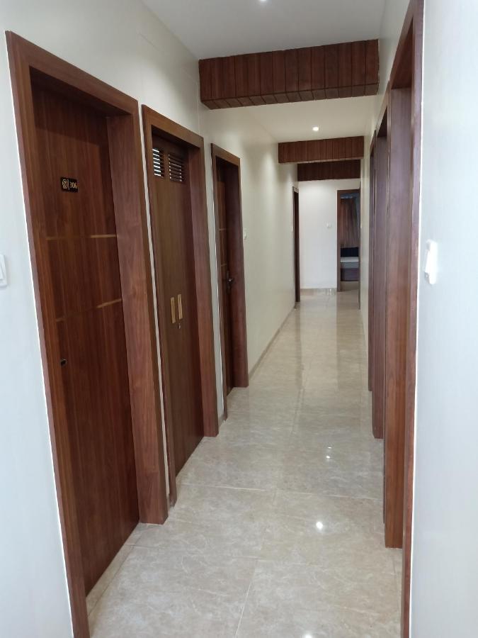 Hotel Suvarnam Residency Ahmednagar Exteriér fotografie