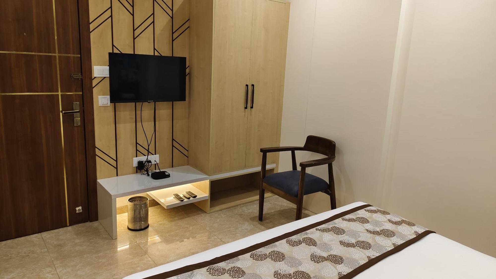 Hotel Suvarnam Residency Ahmednagar Exteriér fotografie